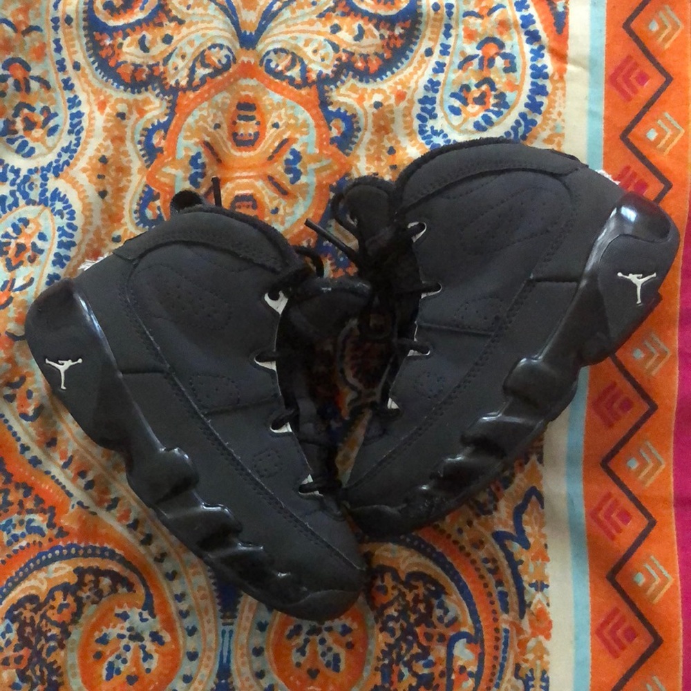 Jordan Retro 9